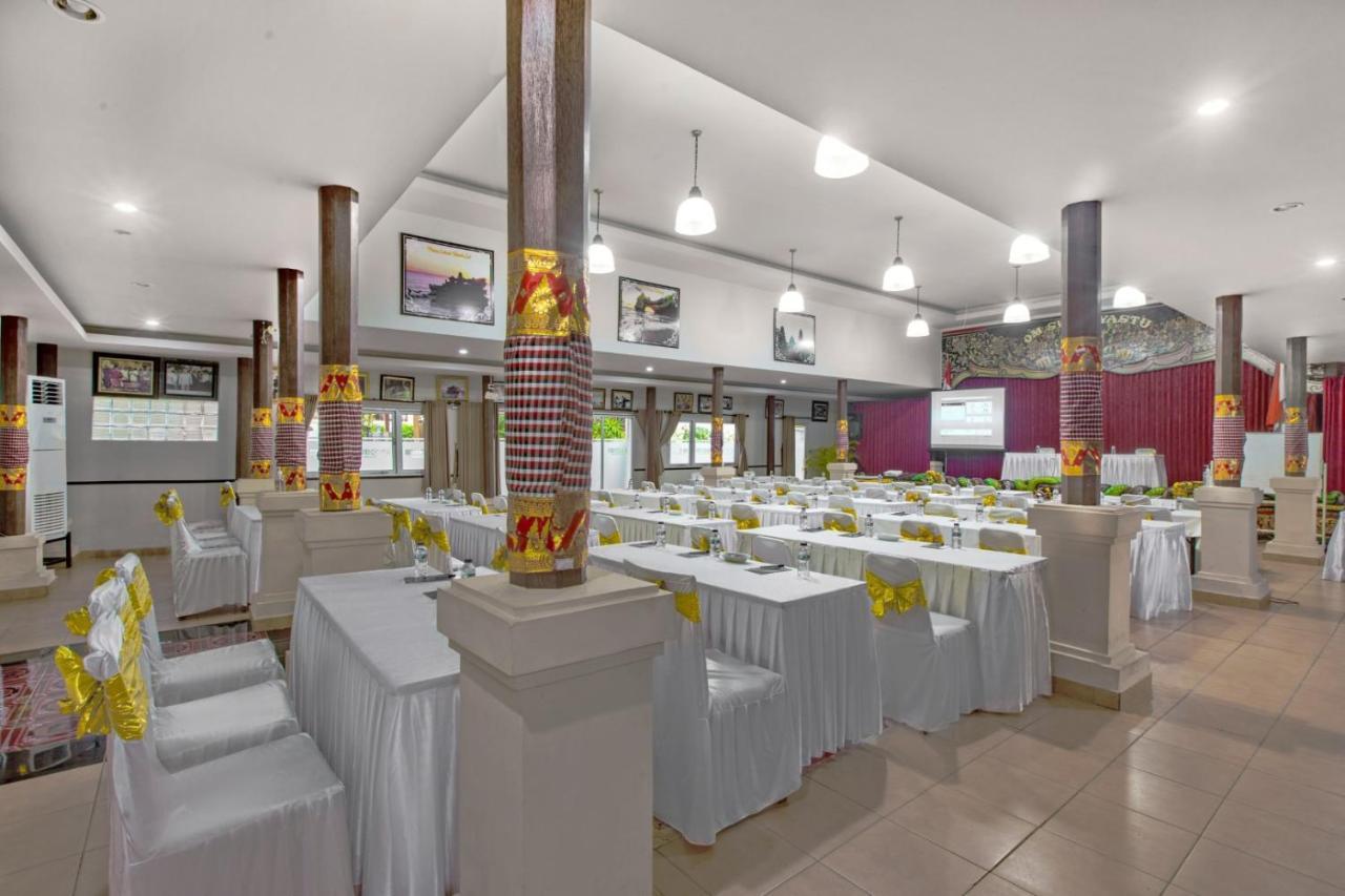 होटल Dewi Sinta And Restaurant 3*