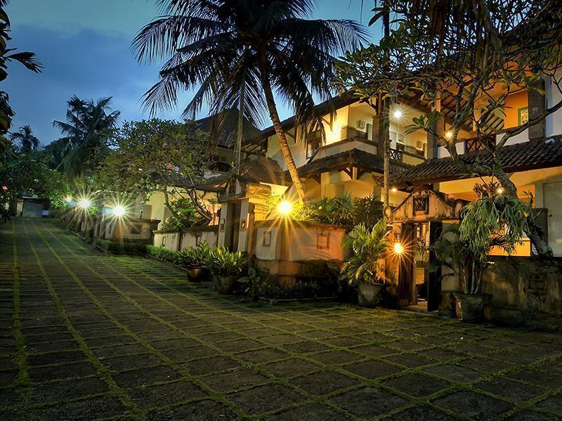 Dewi Sinta And Restaurant 3* Tanah Lot (Bali)