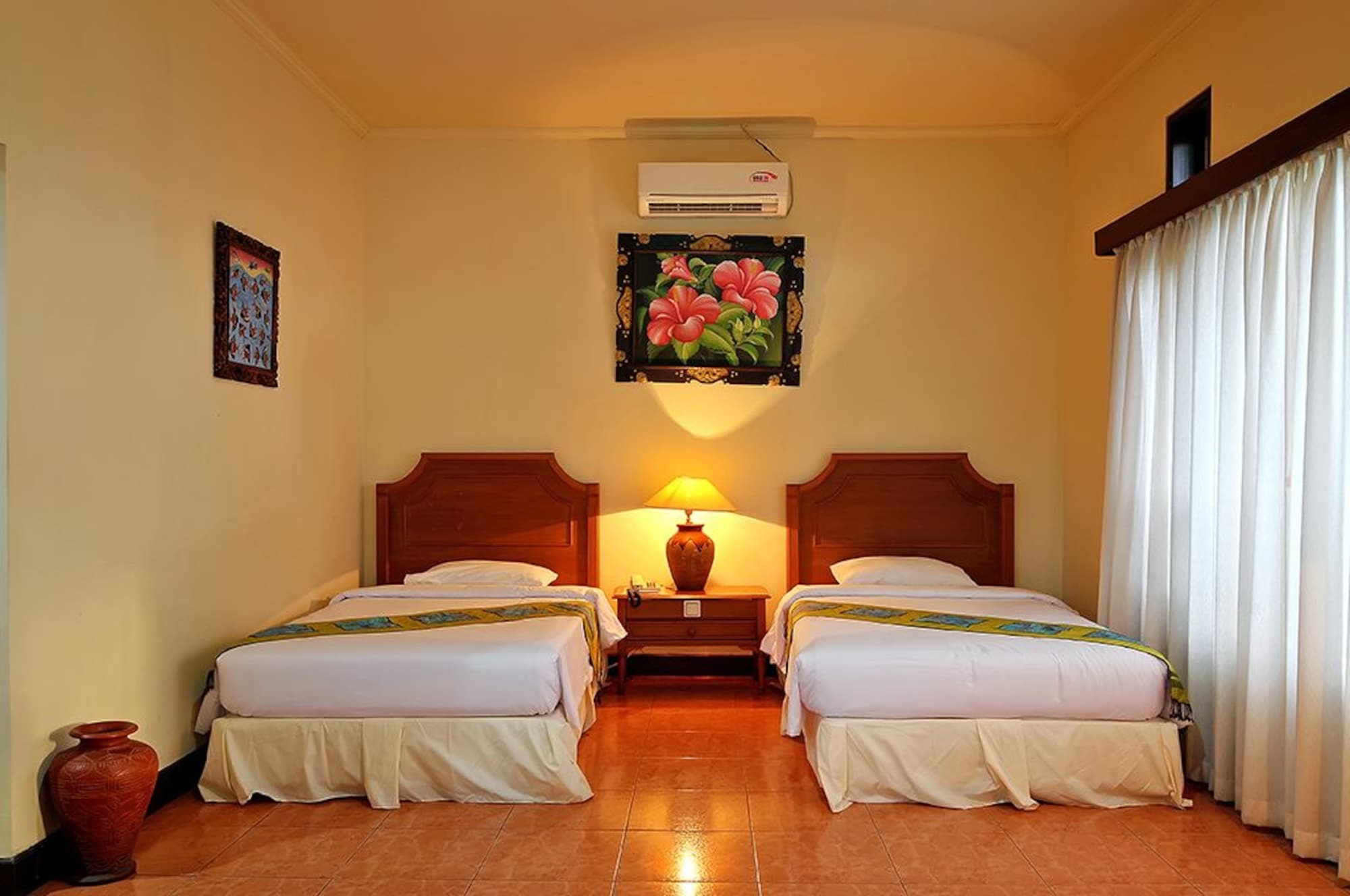 Dewi Sinta And Restaurant